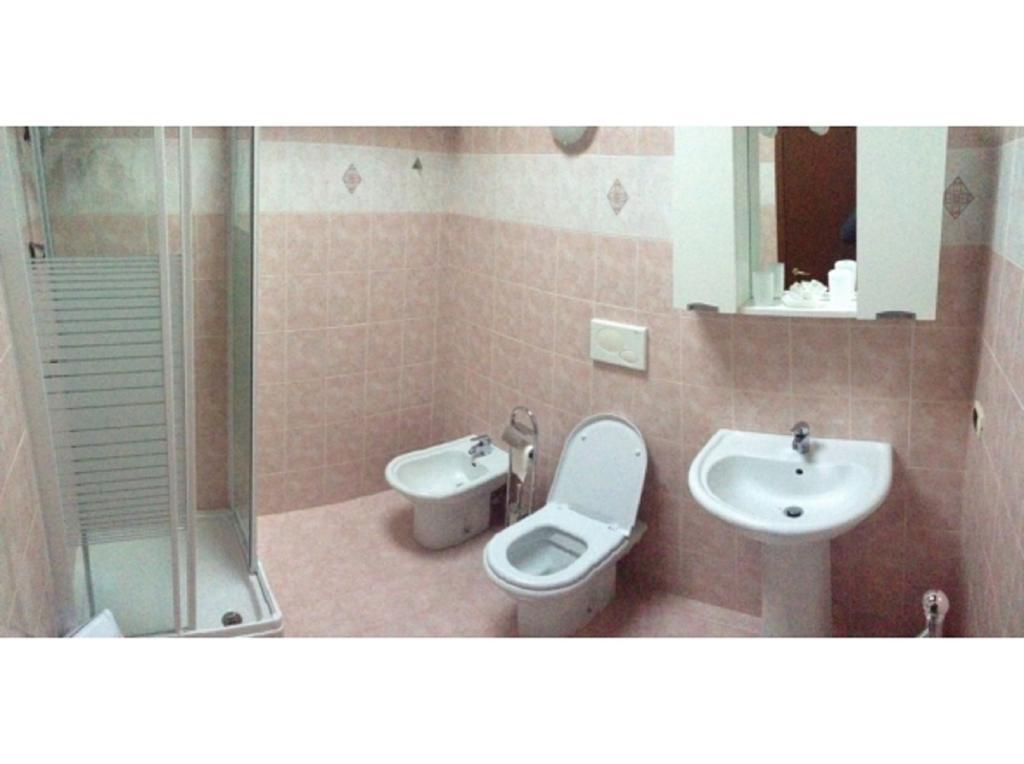 Casa Lavoro Vancanza Διαμέρισμα Castelnuovo del Garda Δωμάτιο φωτογραφία